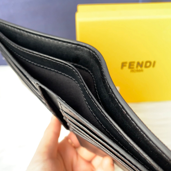 超激安ブランド財布偽物角部分ディテール